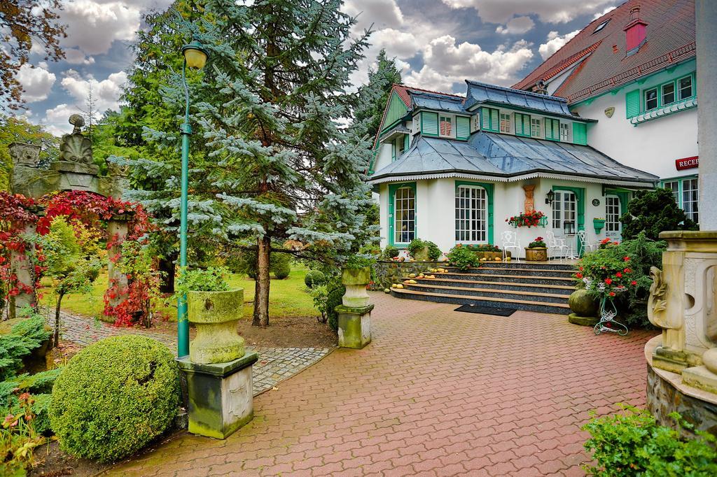 Hotel Garden Boleslawiec  Dış mekan fotoğraf