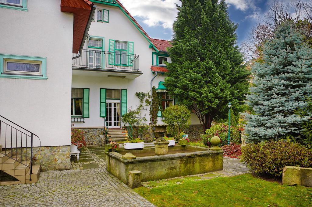 Hotel Garden Boleslawiec  Dış mekan fotoğraf